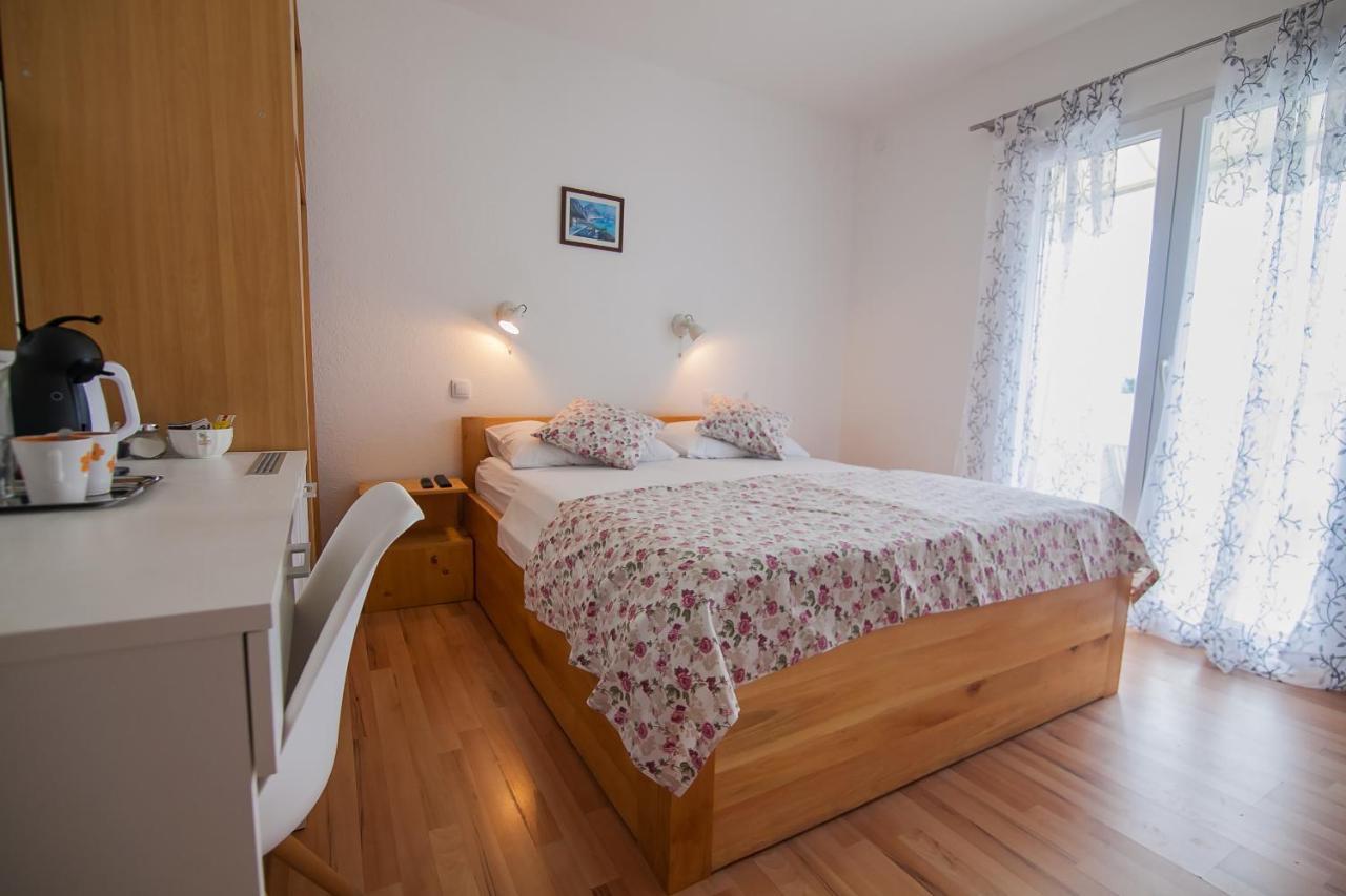 Kos Apartments Bol Zewnętrze zdjęcie