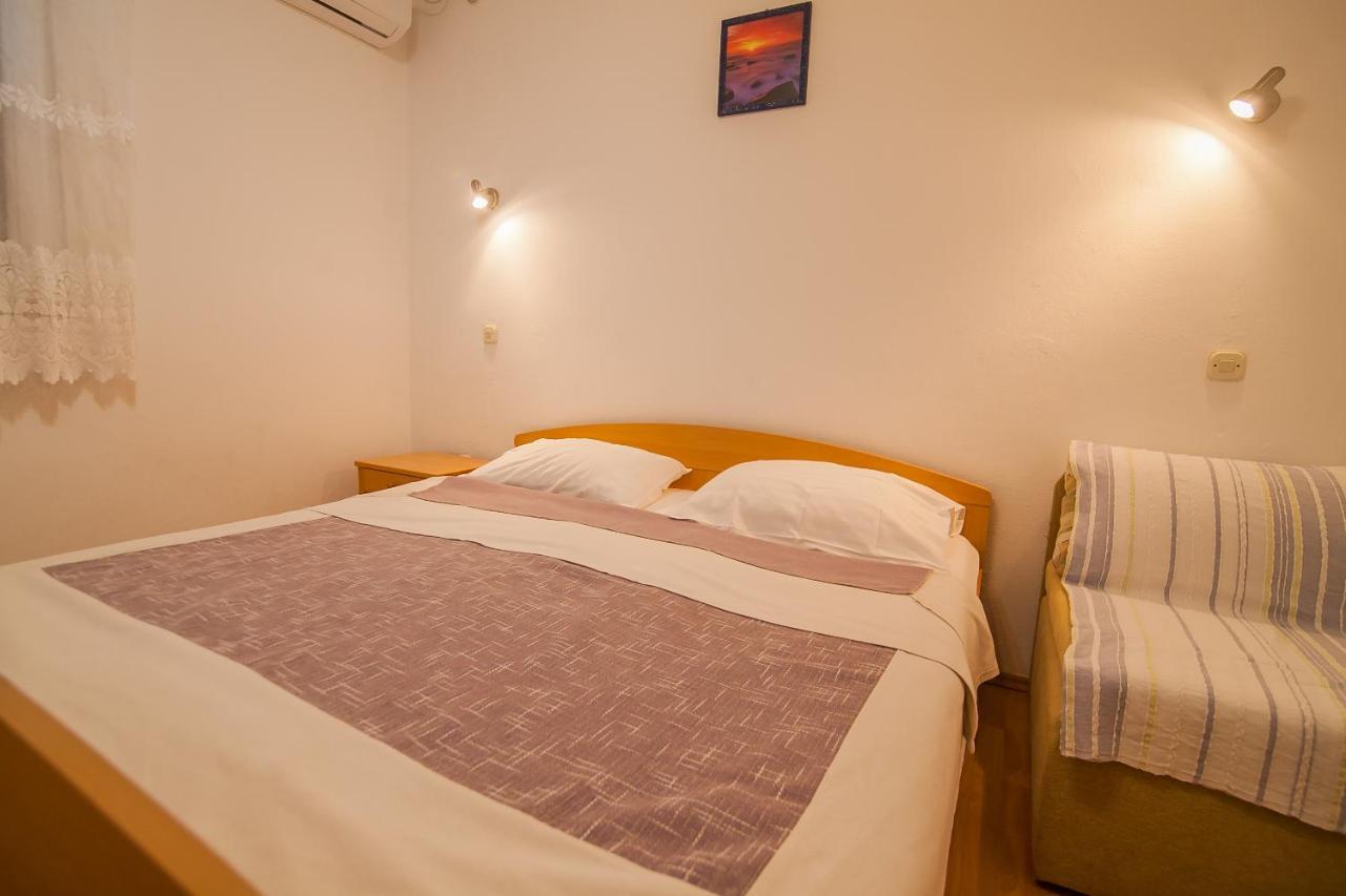Kos Apartments Bol Zewnętrze zdjęcie