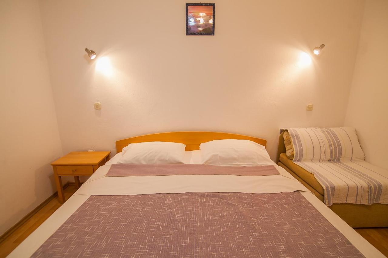 Kos Apartments Bol Zewnętrze zdjęcie