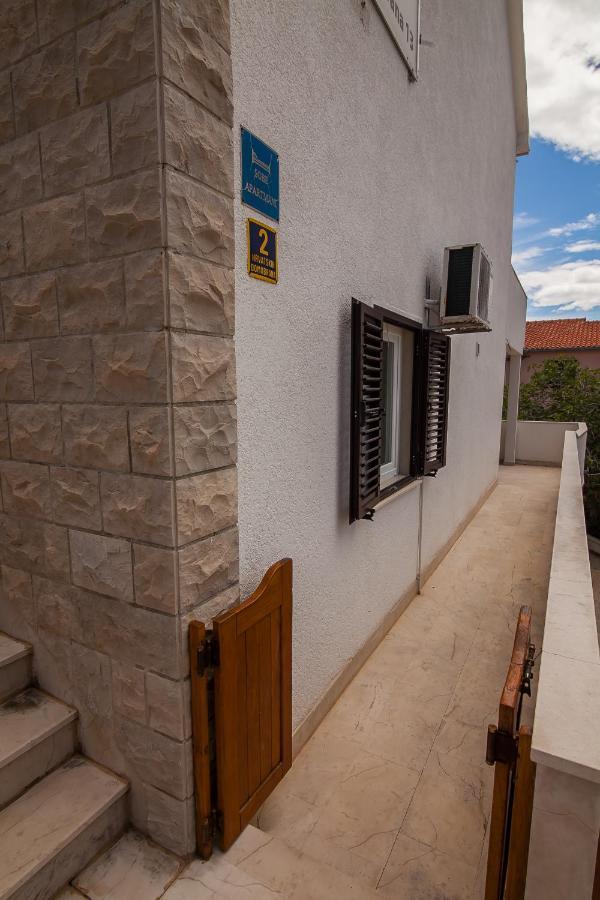 Kos Apartments Bol Zewnętrze zdjęcie