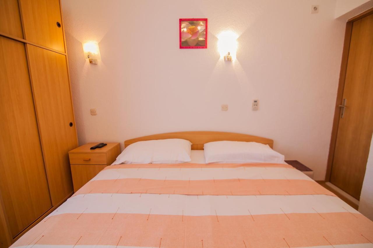 Kos Apartments Bol Zewnętrze zdjęcie