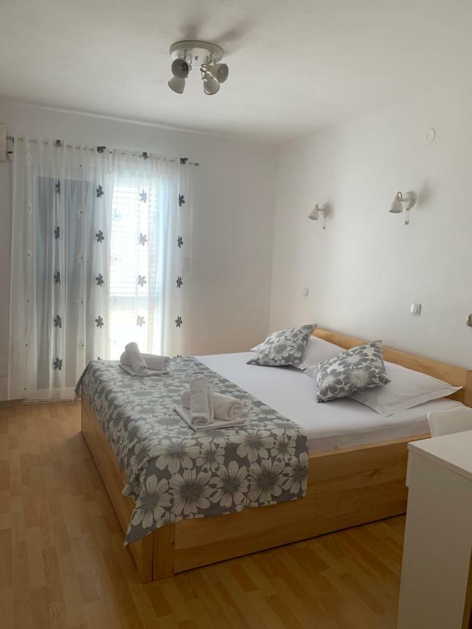 Kos Apartments Bol Zewnętrze zdjęcie