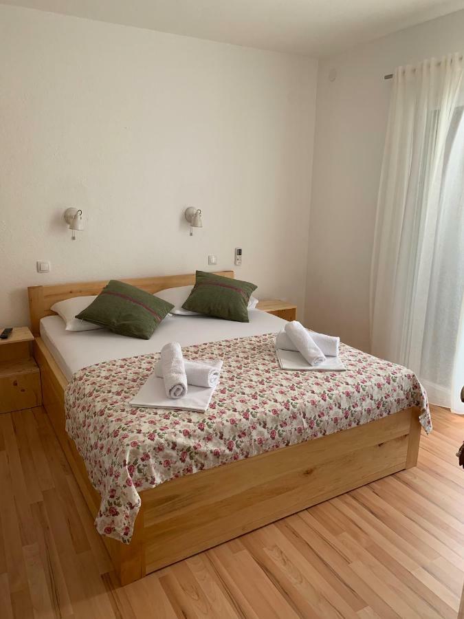 Kos Apartments Bol Zewnętrze zdjęcie