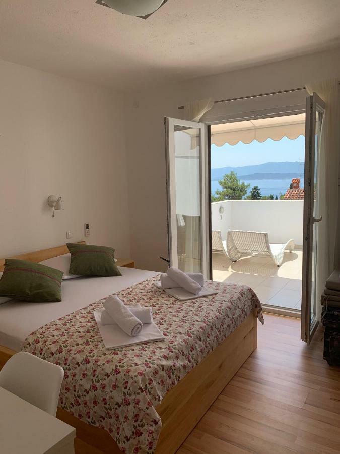 Kos Apartments Bol Zewnętrze zdjęcie